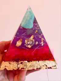 Image 5 of Pyramide-veilleuse pour la Sérénité intérieure et l'apaisement 