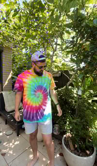Image 3 of Rainbow men’s (unisex) size 2XL