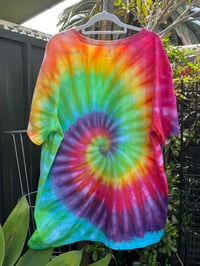 Image 2 of Rainbow men’s (unisex) size 2XL