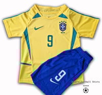 Image 2 of Brazil 2002 RONALDO kids retro kit