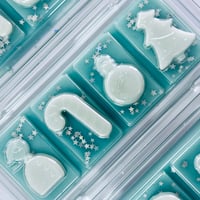 Image 6 of CHRISTMAS SCENTED WAX MELTS CHARACTER SNAP BAR