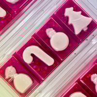 Image 5 of CHRISTMAS SCENTED WAX MELTS CHARACTER SNAP BAR
