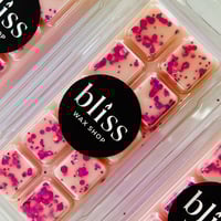 Image 1 of ROSE WONDER Wax Melts Clam Shell Snap Bar