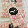 COMFY STRAWBERRY & LILY Wax Melt Clam Shell Snap Bar