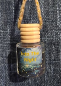 Car Oil Diffuser Into the Night