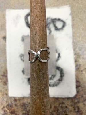 Image of "The Circle Way" hammered ring