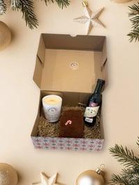 Image 5 of Christmas Gift Box - Wine Lovers 