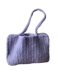 Image 1 of FLUFFY BAG - Lila