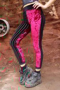 Image 3 of BIKOLOR LEGGINGS | BORDEAUX + STRIPPED BLACK VELVET VERSION