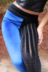 Image 1 of BIKOLOR LEGGINGS | ELECTRIK BLUE + STRIPPED BLACK VELVET VERSION