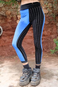 Image 2 of BIKOLOR LEGGINGS | ELECTRIK BLUE + STRIPPED BLACK VELVET VERSION