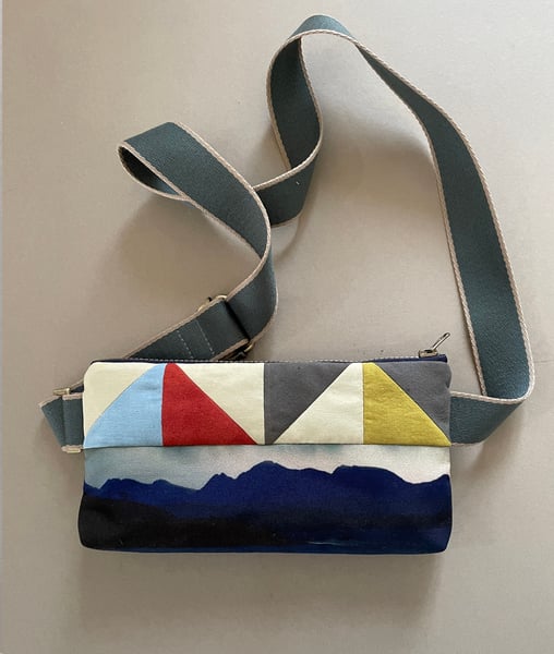 Image of Triangle mountain, shoulder bag with plant-dyed panels and crossbody canvas strap