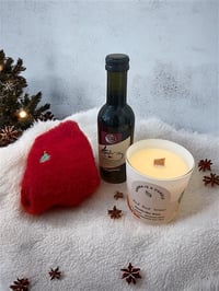 Image 2 of Christmas Gift Box - Wine Lovers 