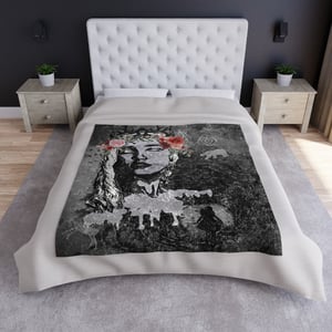 Image of Queen of the Unseen | Crushed Velvet Throw Blanket