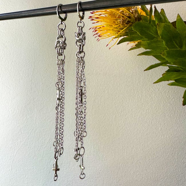 15% OFF 'Unholy' Drop Earrings