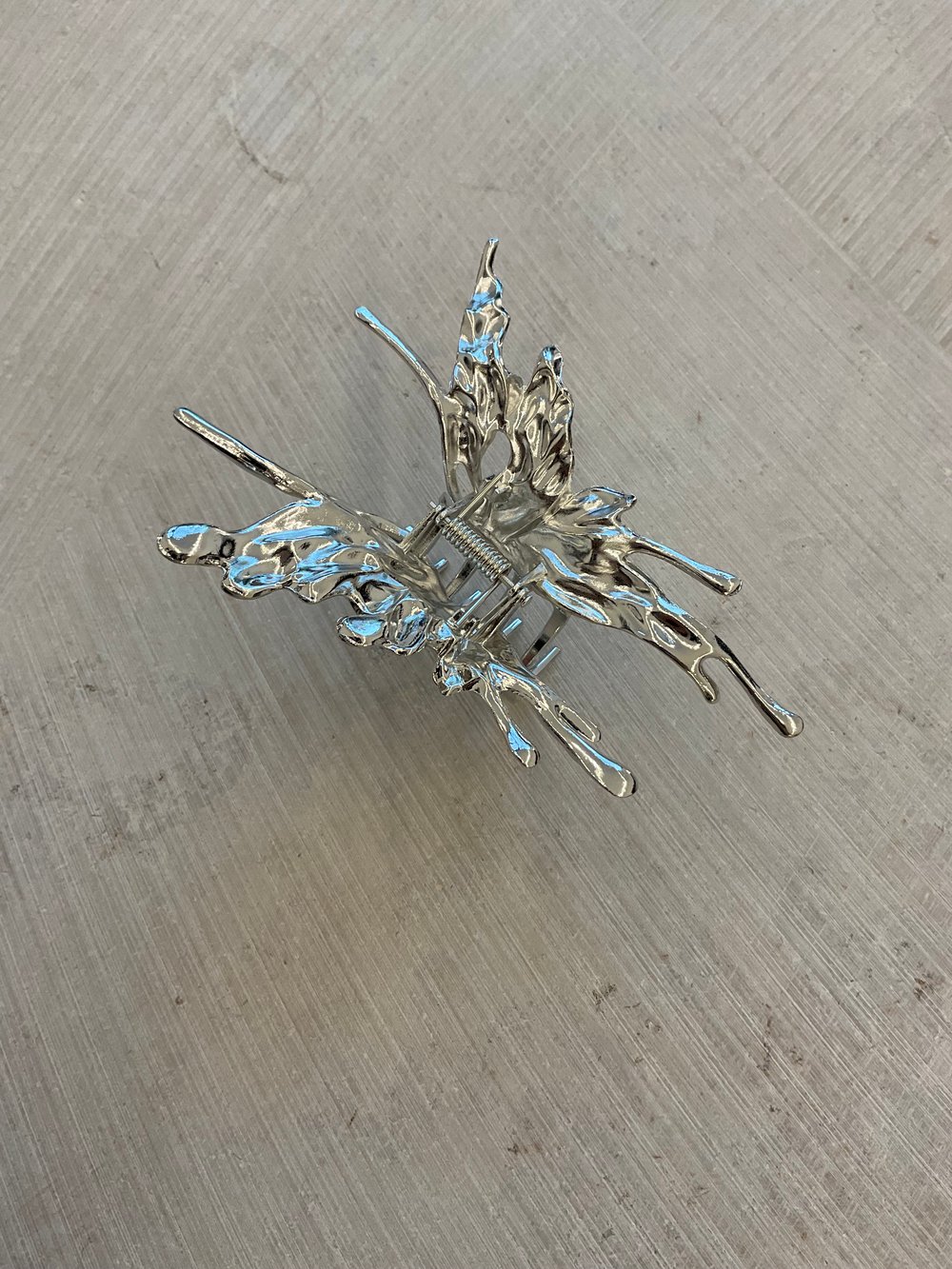 Butterfly metal hair clip silver 