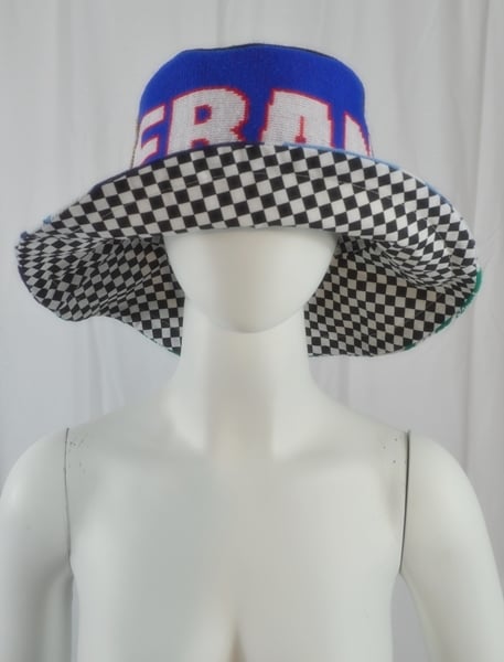 Image of SUPPORTERS BUCKET HAT 