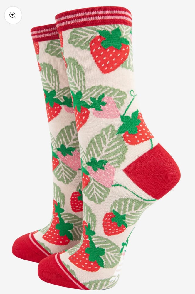 Image of Strawberry bamboo Socks 🍓