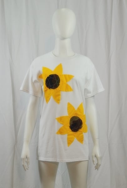 Image of SUN Classic T-Shirt SMALL