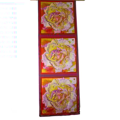 Image of Fading Pink Rose - Red navy boarder 