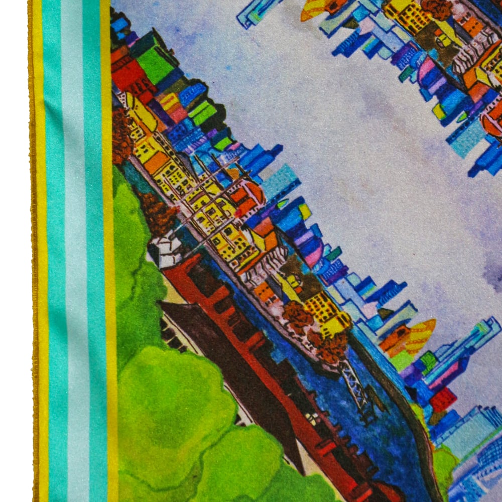 Image of Bendy Thames View – Green Yellow – Long
