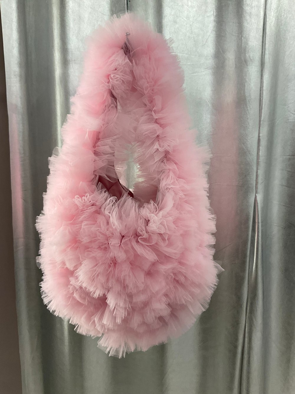 Candy pink tulle hobo bag Cloud