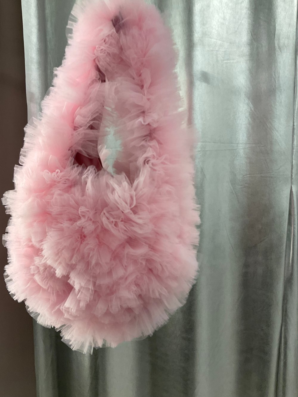 Candy pink tulle hobo bag Cloud