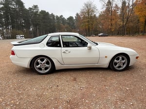 Image of Porsche 968 Club Sport, Grand Prix White, 6 Speed Manual, VERY RARE