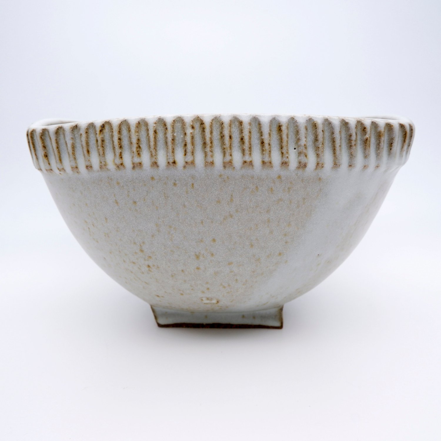 Image of Big Serving Bowl (square+foot)