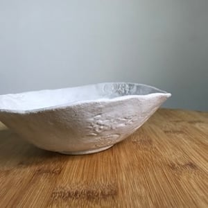 Image of Australian Lace Bowl small   (15112)