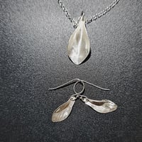 Image 4 of Silver Leaves Necklace and Earring Set (SJ074)