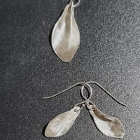 Image 6 of Silver Leaves Necklace and Earring Set (SJ074)