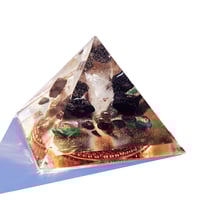 Image 3 of Large:  Bear / Green Apatite - 5