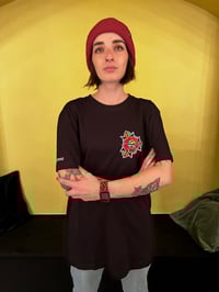 Image 2 of Rose T-shirt black