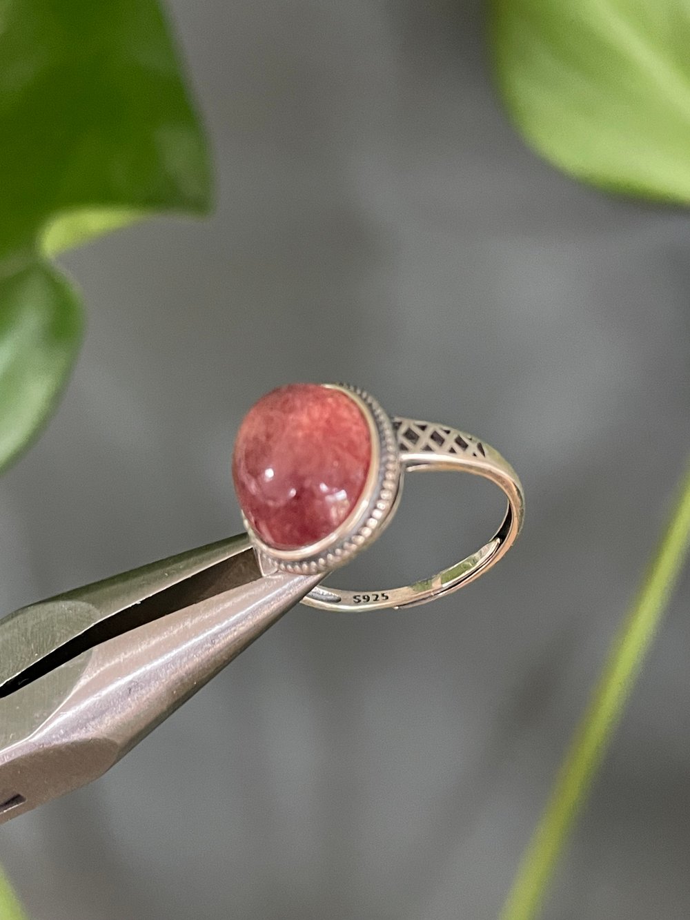 pink & cherry crystal rings! 