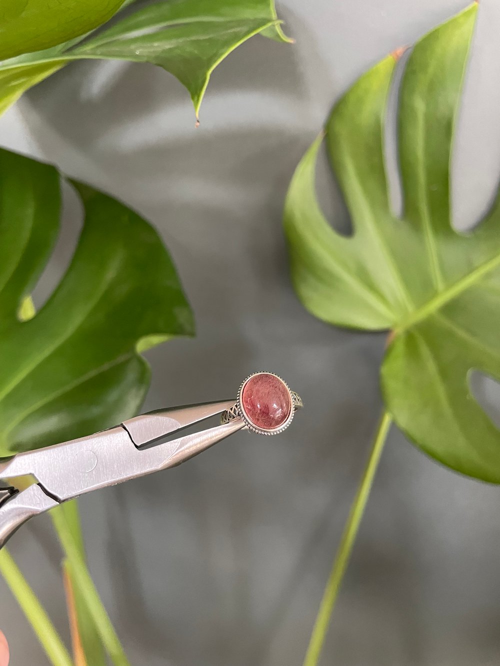 pink & cherry crystal rings! 