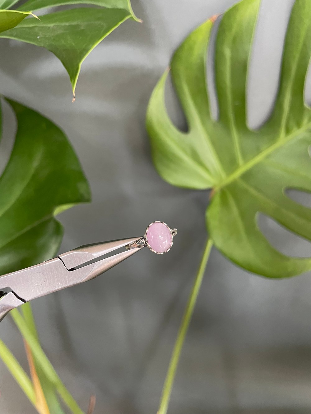 pink & cherry crystal rings! 