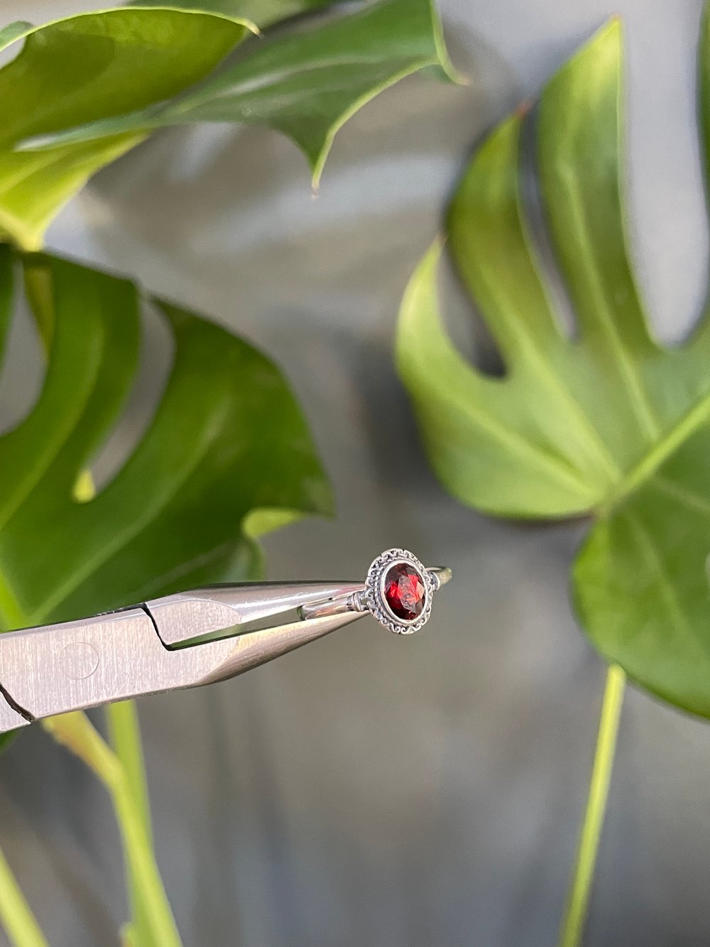 festive red crystal rings!