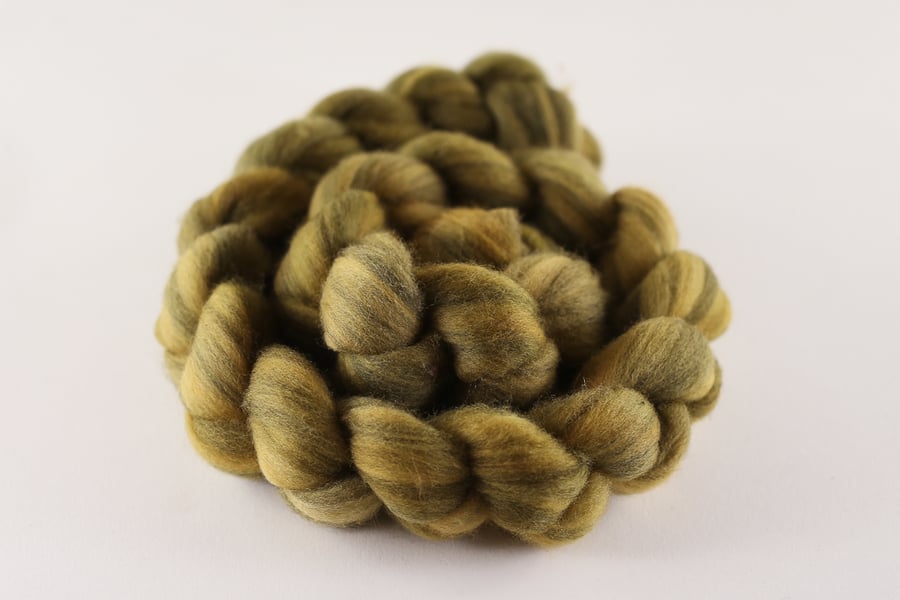 Image of Herbstlaubtrittvergnügeny 🍁 Mixed Merino 🍁 Moss (PRE-ORDER)