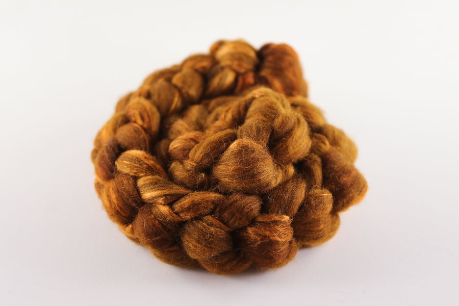 Image of Herbstlaubtrittvergnügeny 🍁 Mixed BFL/Silk 🍁 Gourd (PRE-ORDER)