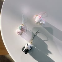 Image 1 of Mini Snoopy Charm
