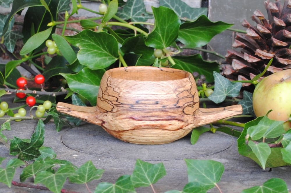 Image of beech quaich VI - tasse à whisky en hêtre VI