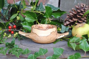 Image of beech quaich III - tasse à whisky en hêtre III