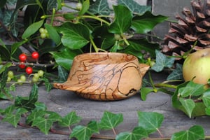 Image of beech quaich I - tasse à whisky en hêtre I