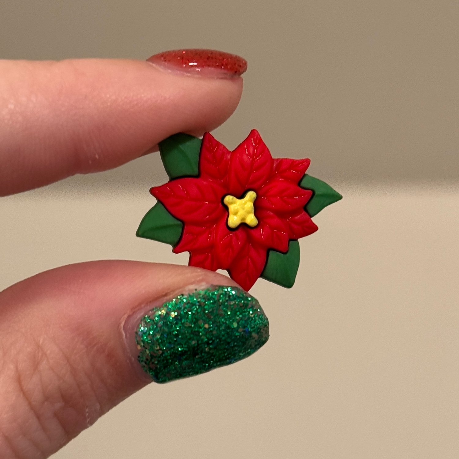 Image of Poinsettia Plugs (sizes 0g-9/16)