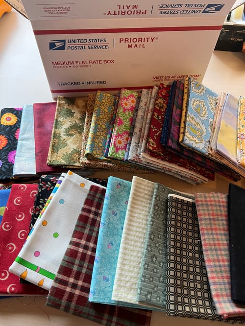 Image of NEW—40 FAT QUARTERS