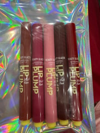 5 different colors lip plump