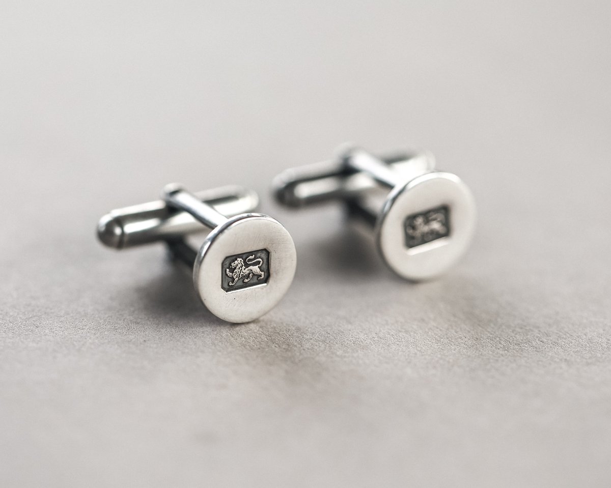 Image of Silver cufflinks with Lion hallmark 