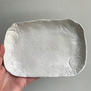 Image of Australian Lace Serving Platter 17 cm (15115)