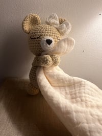 Image 2 of Small Amigurumis Bear with Baby Towel Creme 